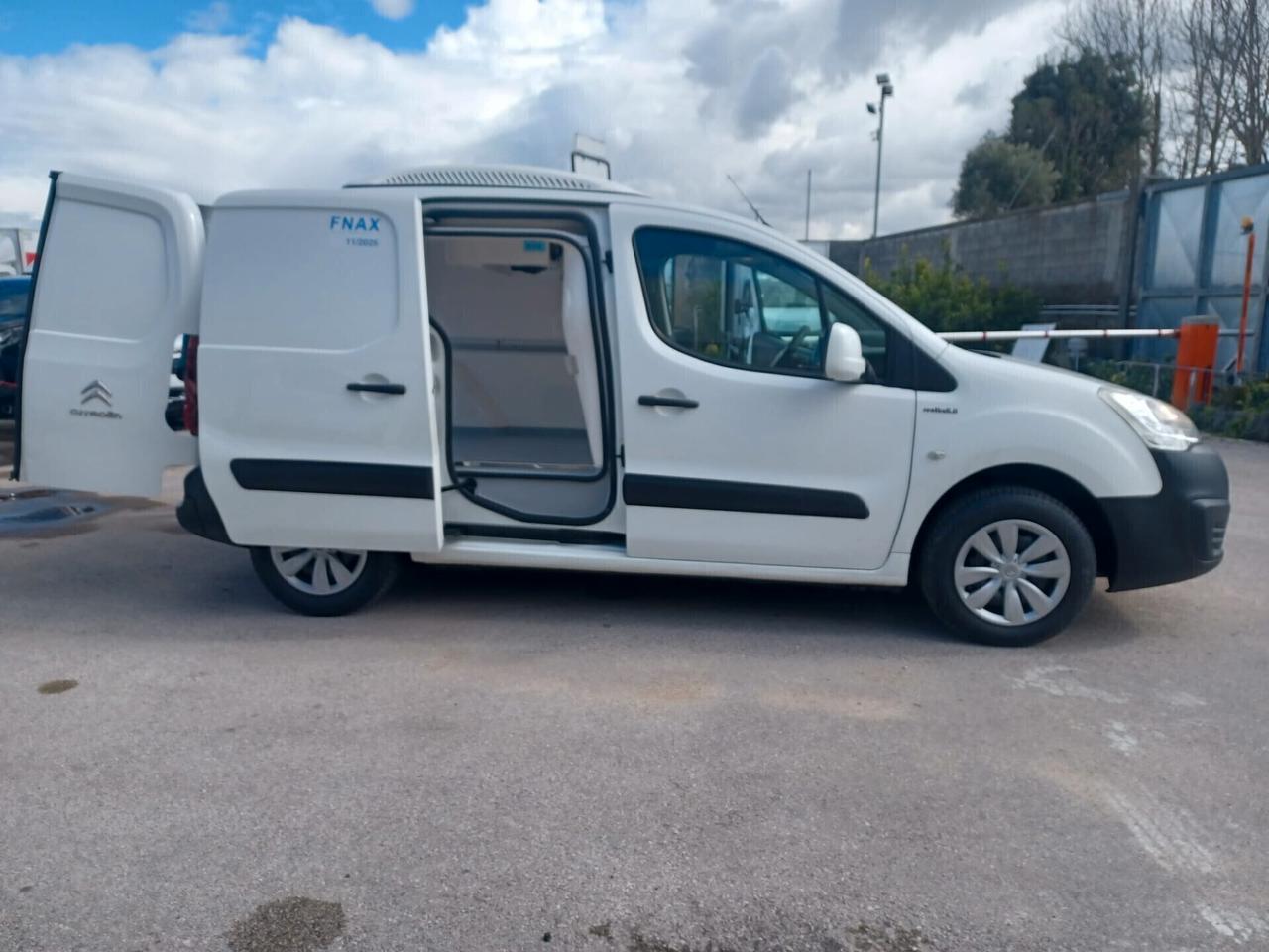 BERLINGO1.6 HDI 100 CV. FURGONE COIBENTATO CON GRUPPO FRIGO STRADA RETE 12 V.