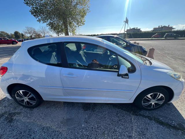 PEUGEOT 207 1.4 8V 75CV 3p. Energie ECO GPL