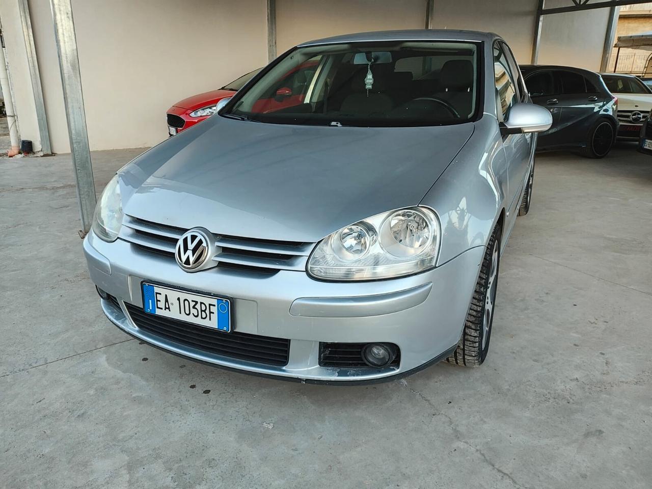 Volkswagen Golf 1.9 TDI DPF 5p. 5m. Comfortline