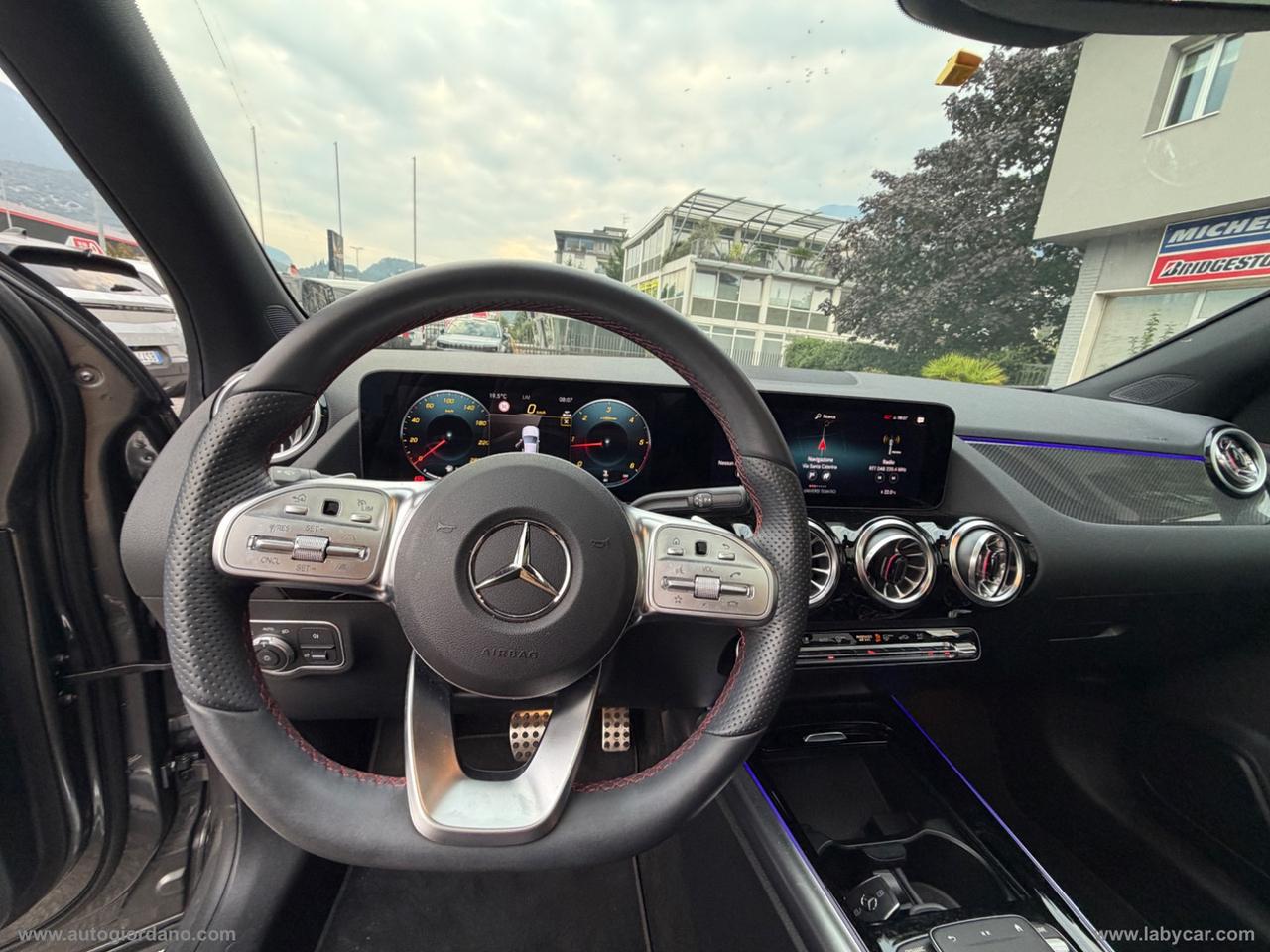 MERCEDES-BENZ GLA 200 d Automatic 4Matic Premium AMG LINE