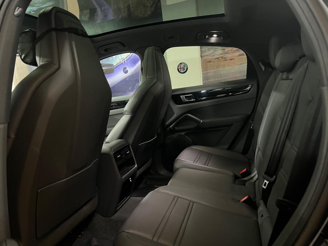 Porsche Cayenne Coupé 3.0 V6 E-Hybrid