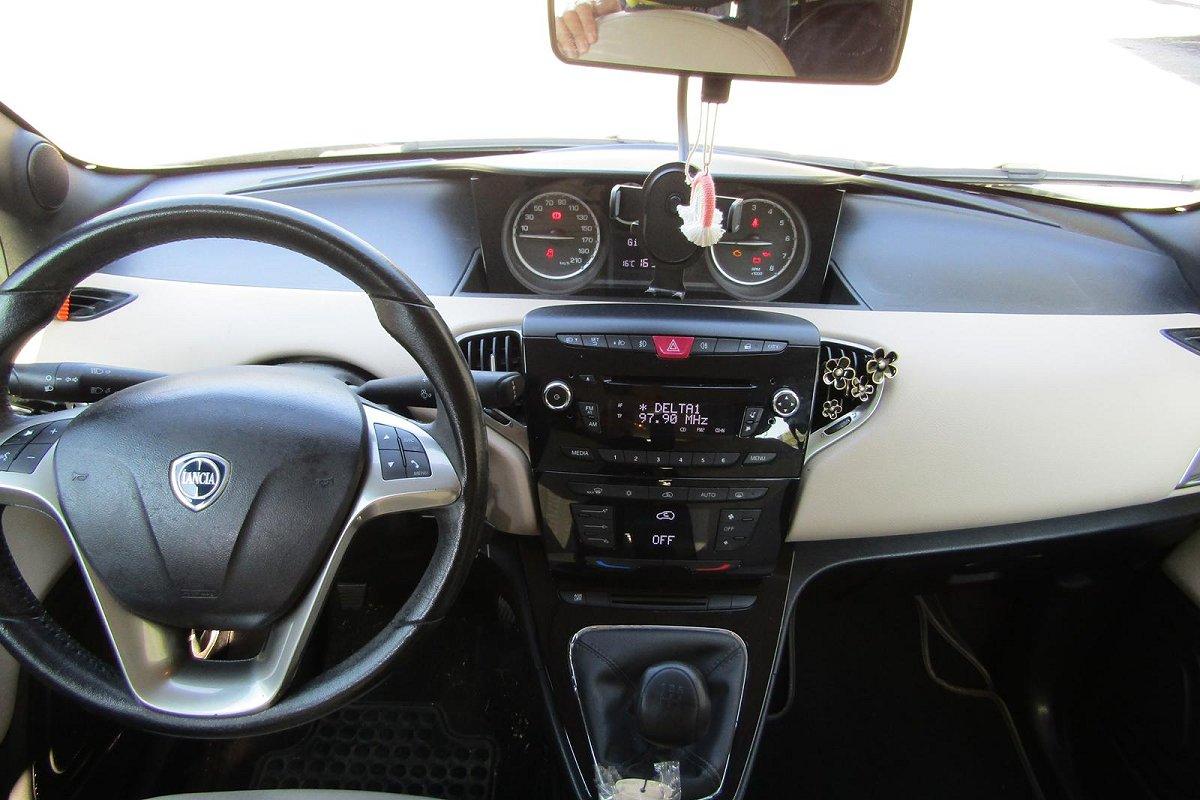 LANCIA Ypsilon 1.2 69 CV 5 porte 30th Anniversary