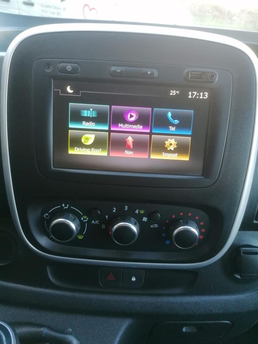 RENAULT Trafic Passenger 9 posti 2.0 dci 145cv EnergyZen