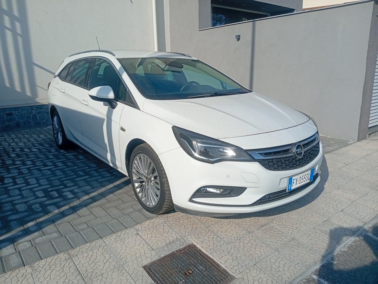 Opel Astra 1.6 CDTi 110CV Start&Stop Sports Tourer Innovation