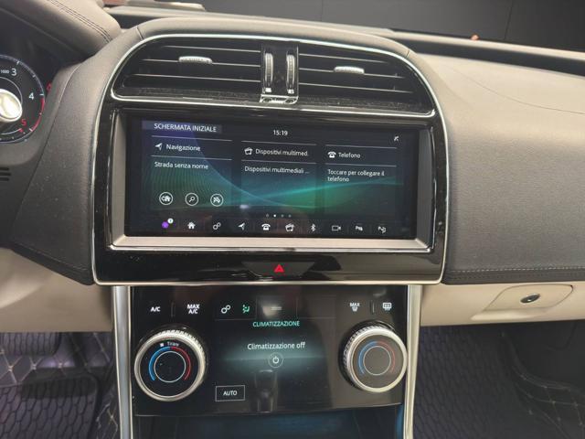 JAGUAR XE 2.0 D 180 CV AWD aut. SE