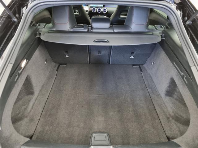 MERCEDES-BENZ CLA 200 d Automatic 4Matic Shooting Brake Premium