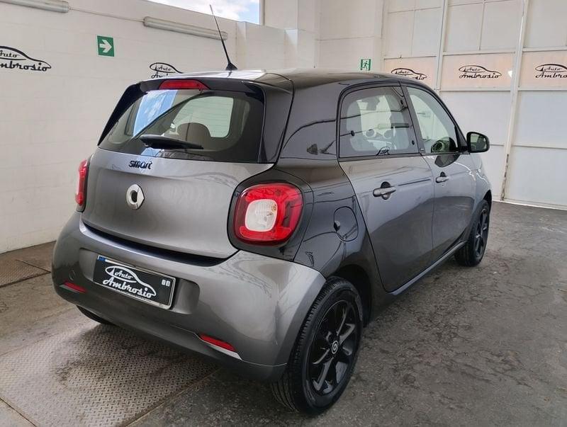 smart forfour forfour 70 1.0 Passion TUA DA 129,00 UERO AL MESE