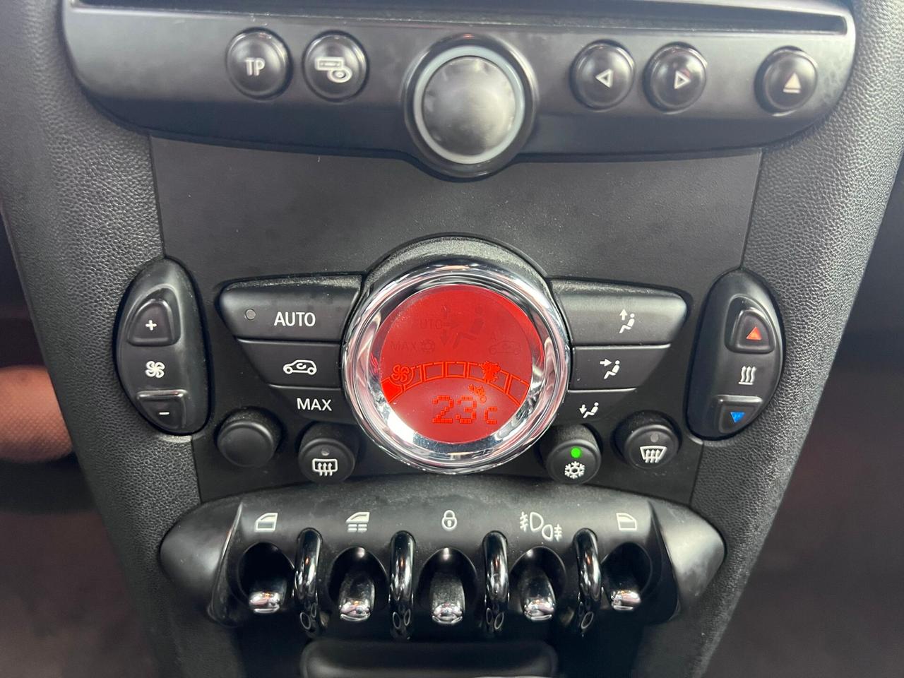 Mini 2.0 16V Cooper D Cabrio Automatica