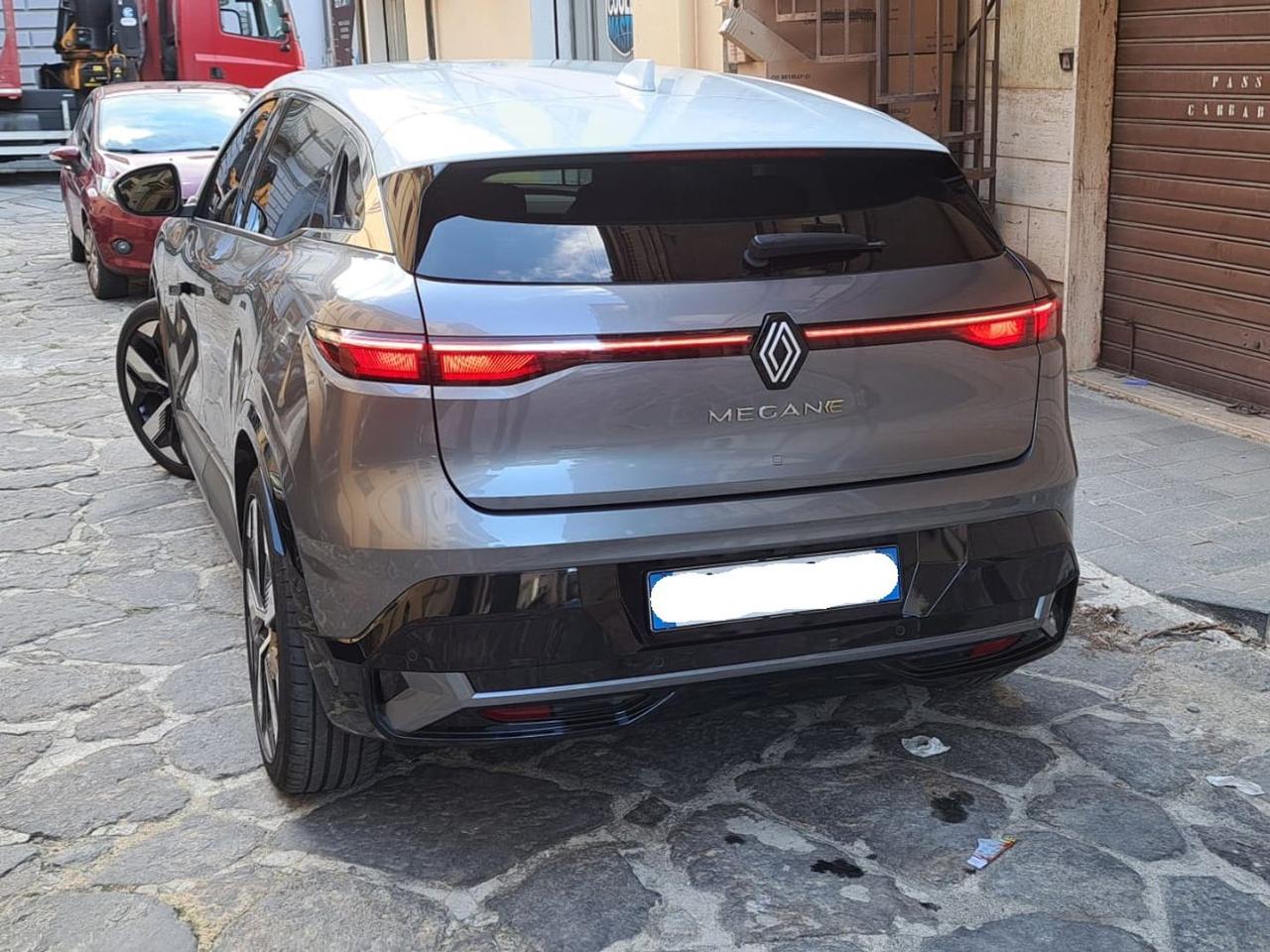 Renault Megane Techno E-TECH EV60 optimum charge