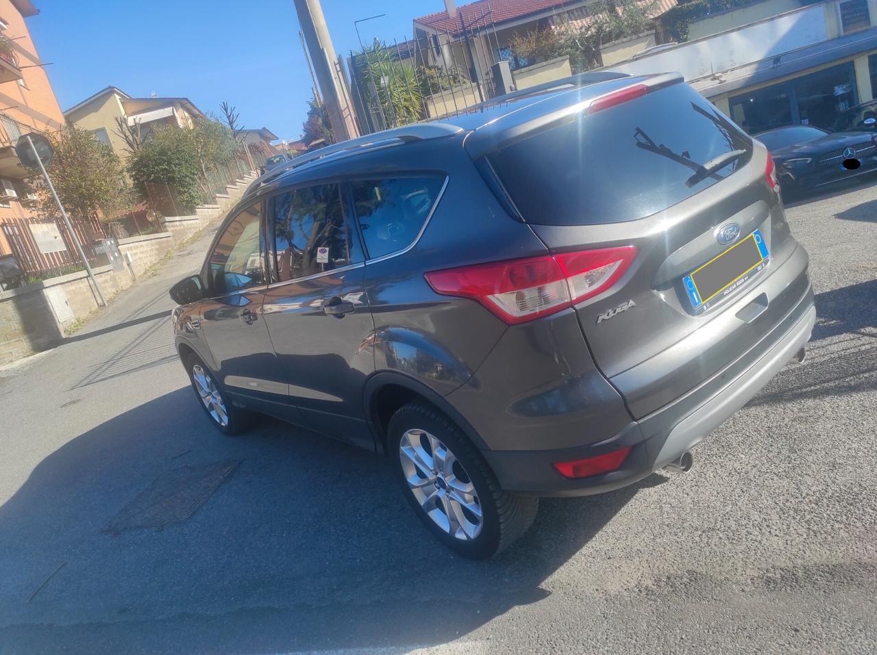 Ford Kuga 2.0 TDCI 150 CV S&S 4WD Powershift Titanium