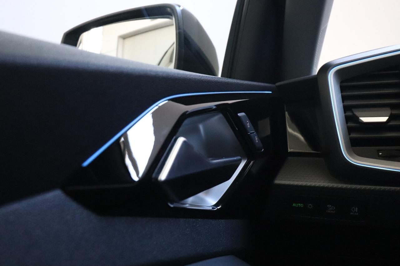 Audi A1 Sportback 30 Tfsi S-tronic S-line Black Identity