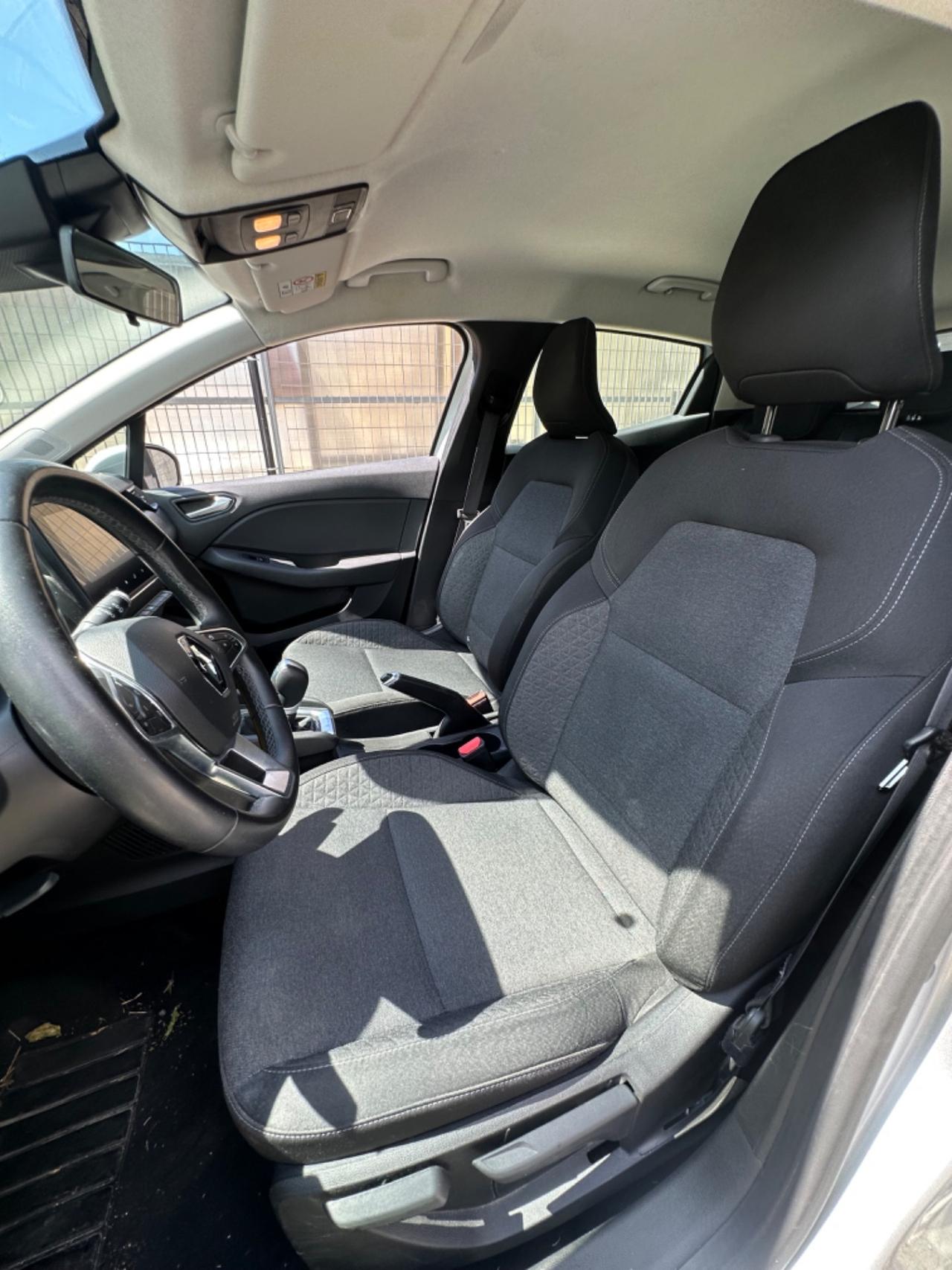 Renault Clio Full Hybrid E-Tech 140 CV 5 porte Zen