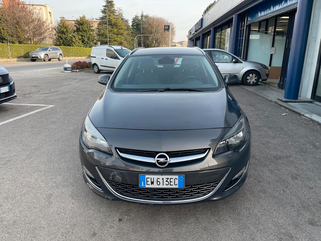 Opel Astra 1.7 CDTI 130CV Sports Tourer Cosmo