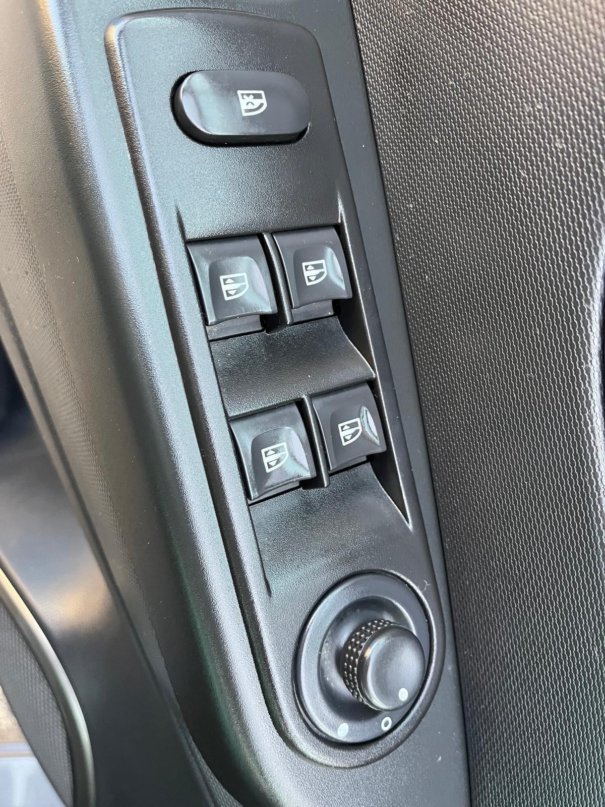 Renault captur 1.5 dci/90cv-full-2013