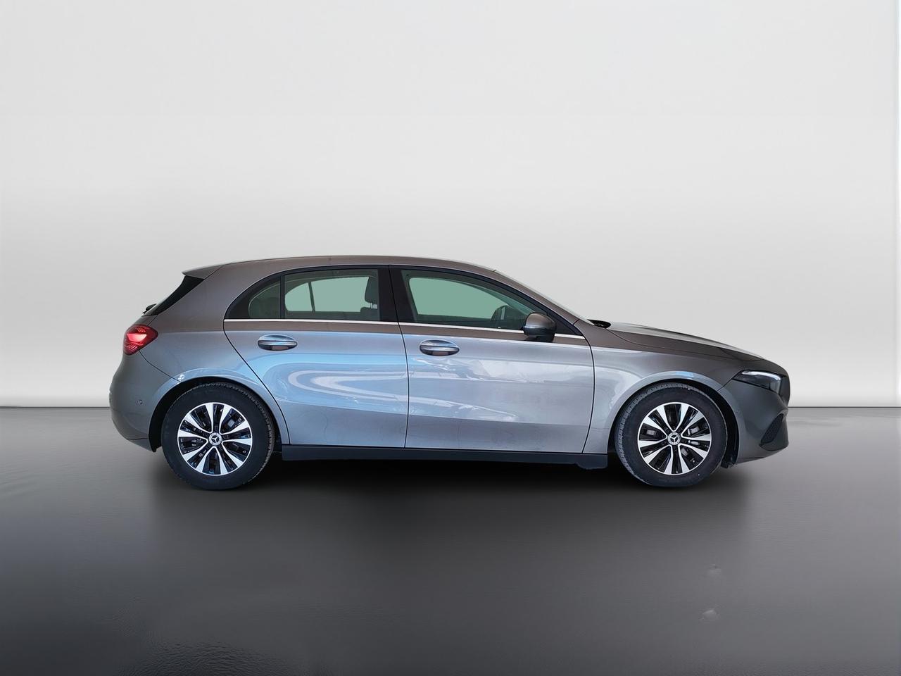 Mercedes-Benz Classe A - W177 2023 - A 180 d Advanced auto