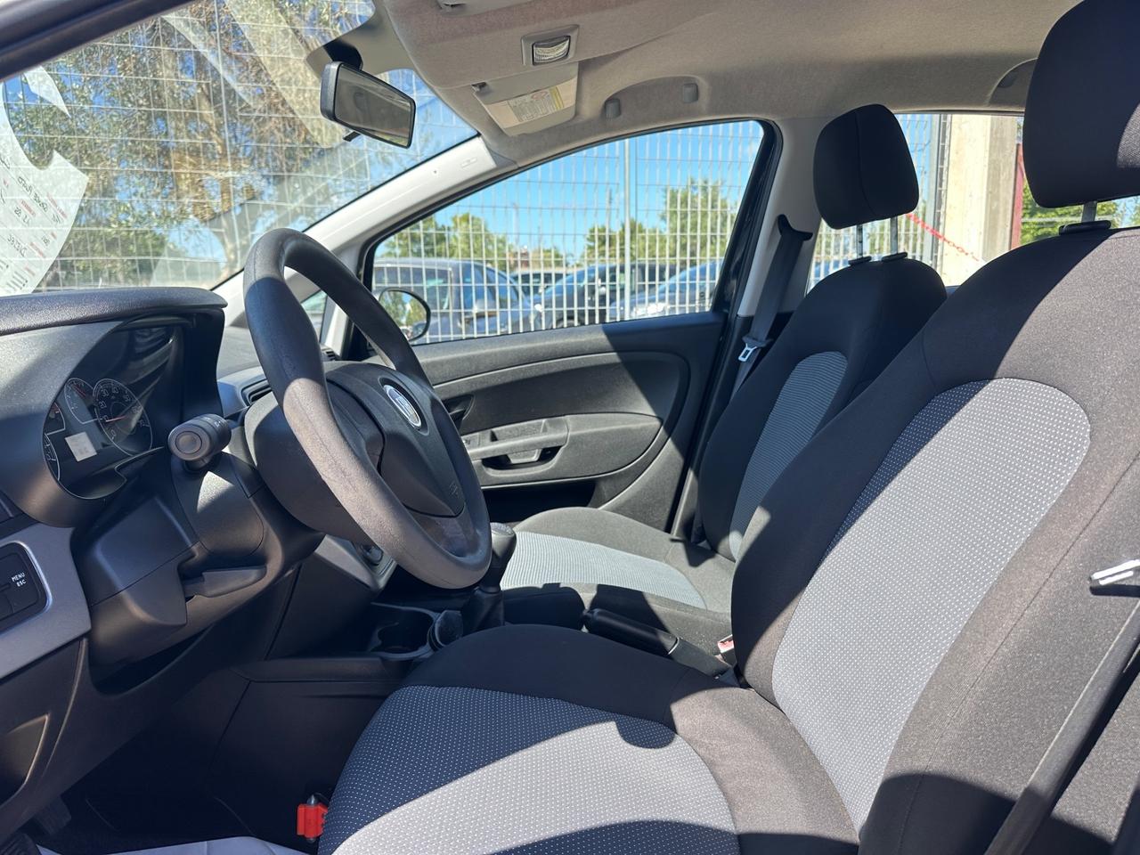 Fiat Grande Punto 1.3 MJT 75 CV-2011/CLIMA/START&STOP