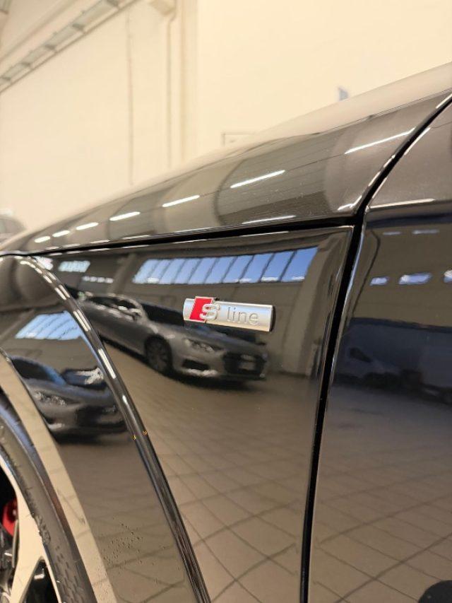 AUDI TT Coupé 1.8 TFSI S line //BELL1SS1MA//