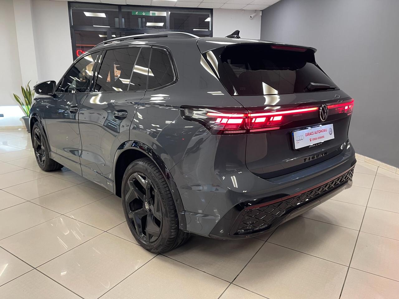 Volkswagen Tiguan 2.0 TDI 150cv SCR DSG R-Line