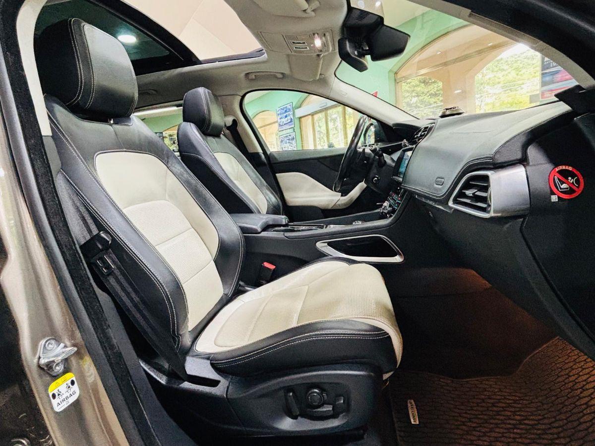 JAGUAR F-Pace 3.0d V6 300 CV AWD aut. First Ed.