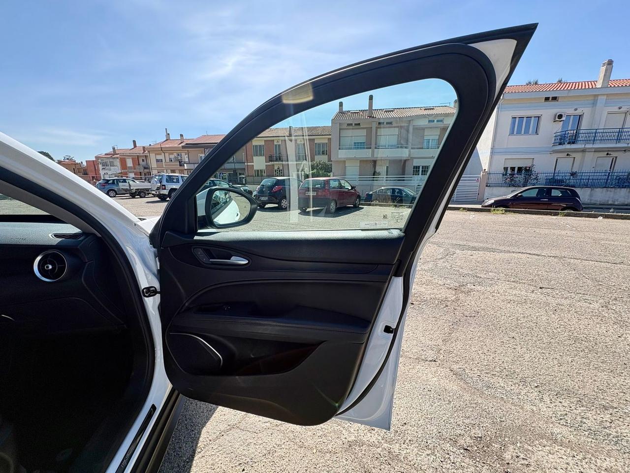 Alfa Romeo Stelvio Executive 2.2 #10521