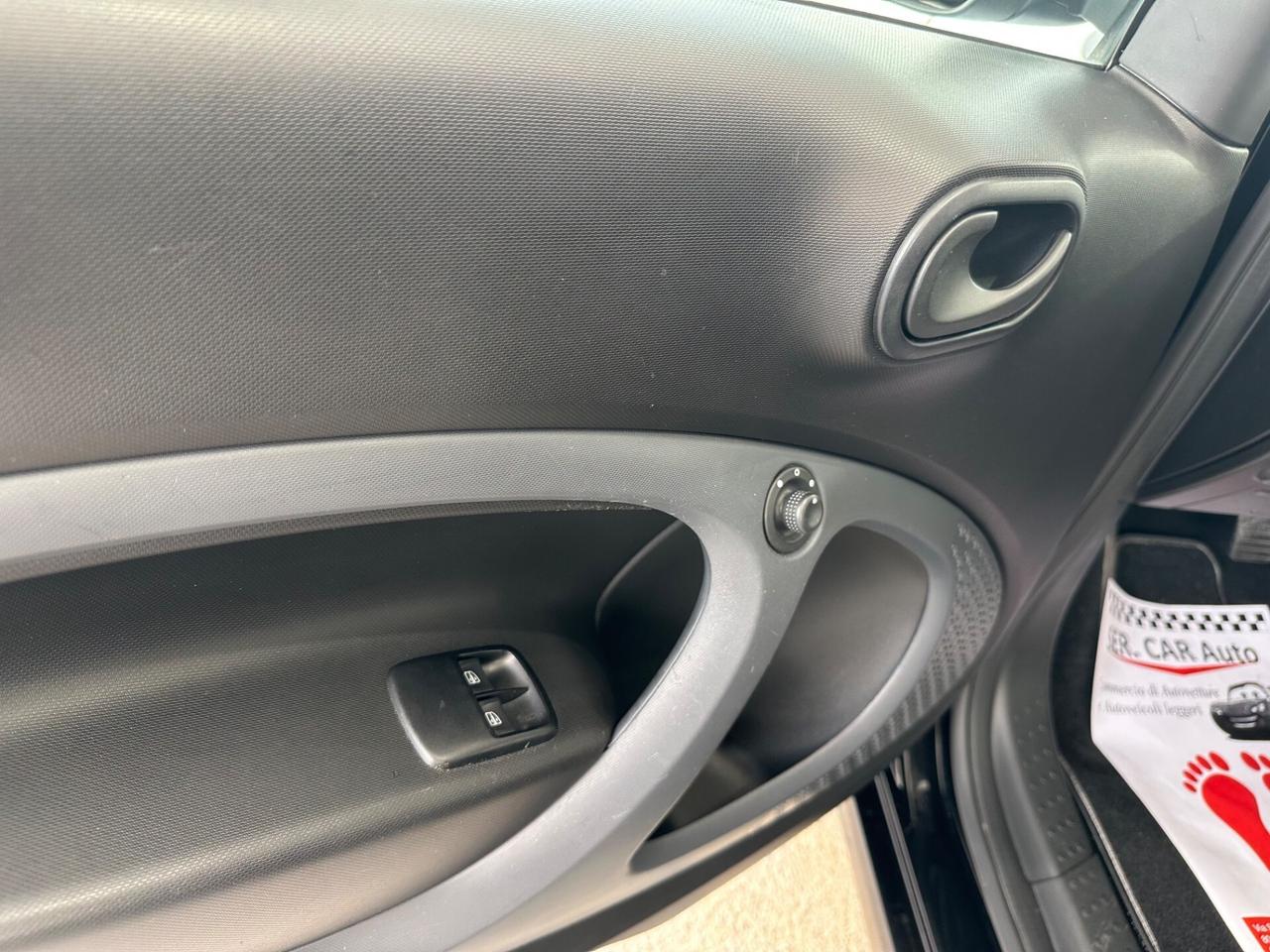 Smart ForTwo 2017 1.0 twinamic 71CV Prime DA VETRI