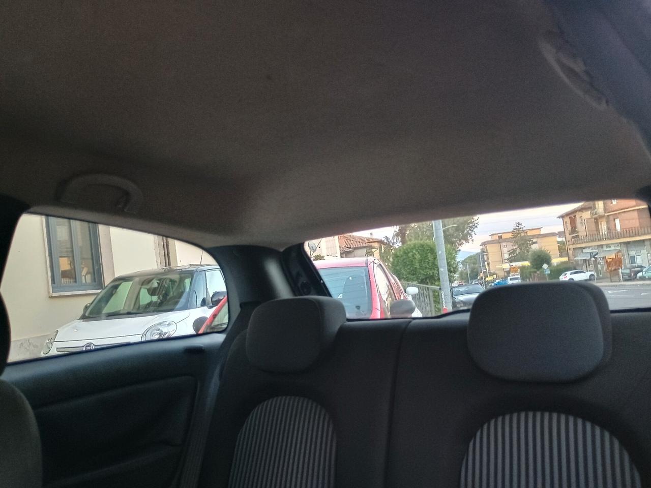 Lancia Ypsilon 1.2 Oro