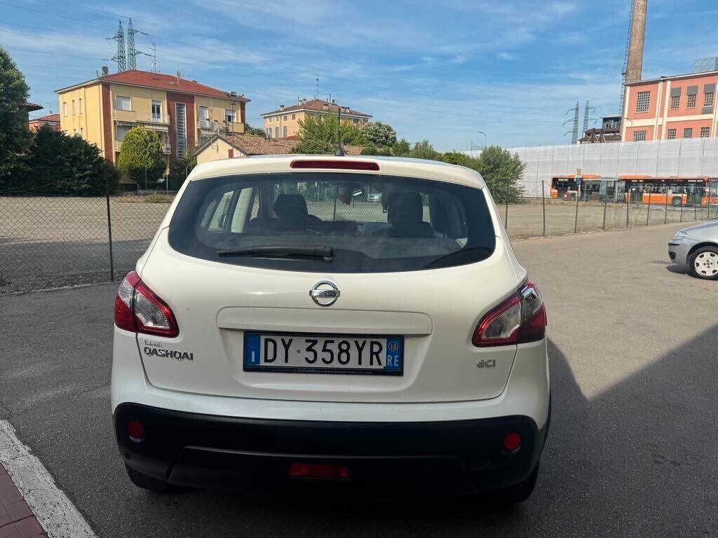 Nissan Qashqai 2.0 dCi DPF 4WD 120.000 km