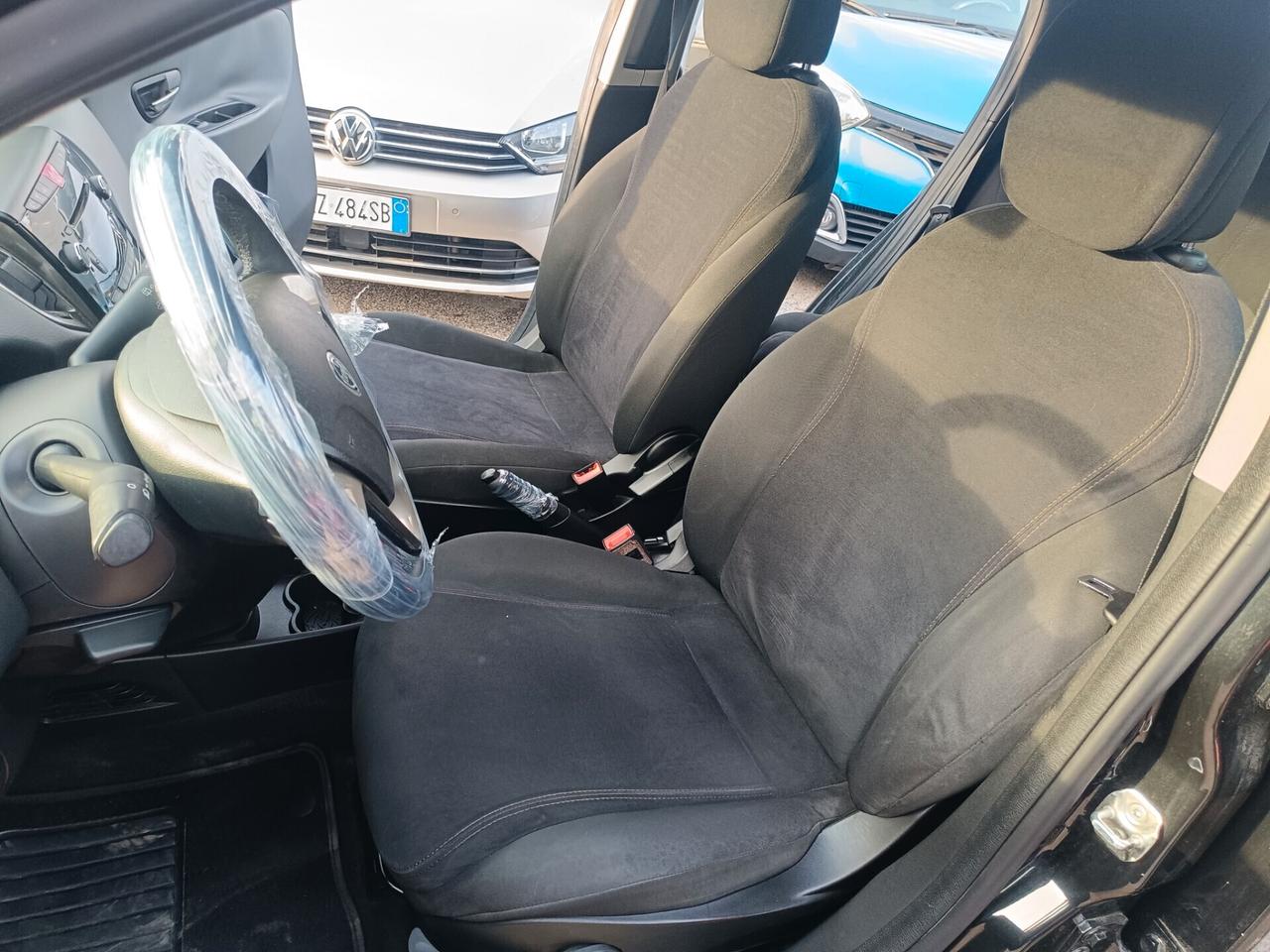 Lancia Ypsilon 1.2 69 CV 5 porte Platinum