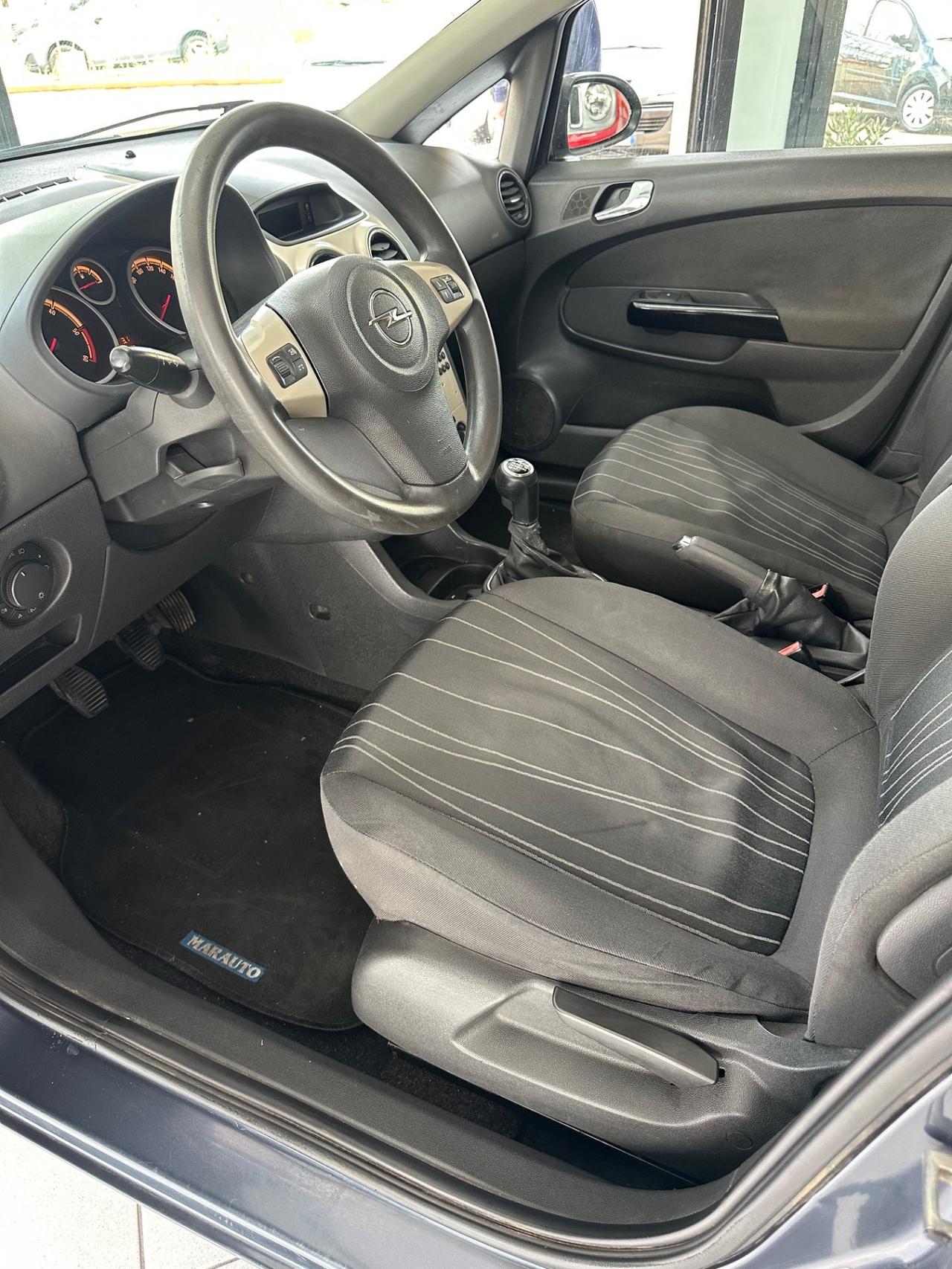 Opel Corsa 1.3 CDTI 90CV 5 porte Cosmo