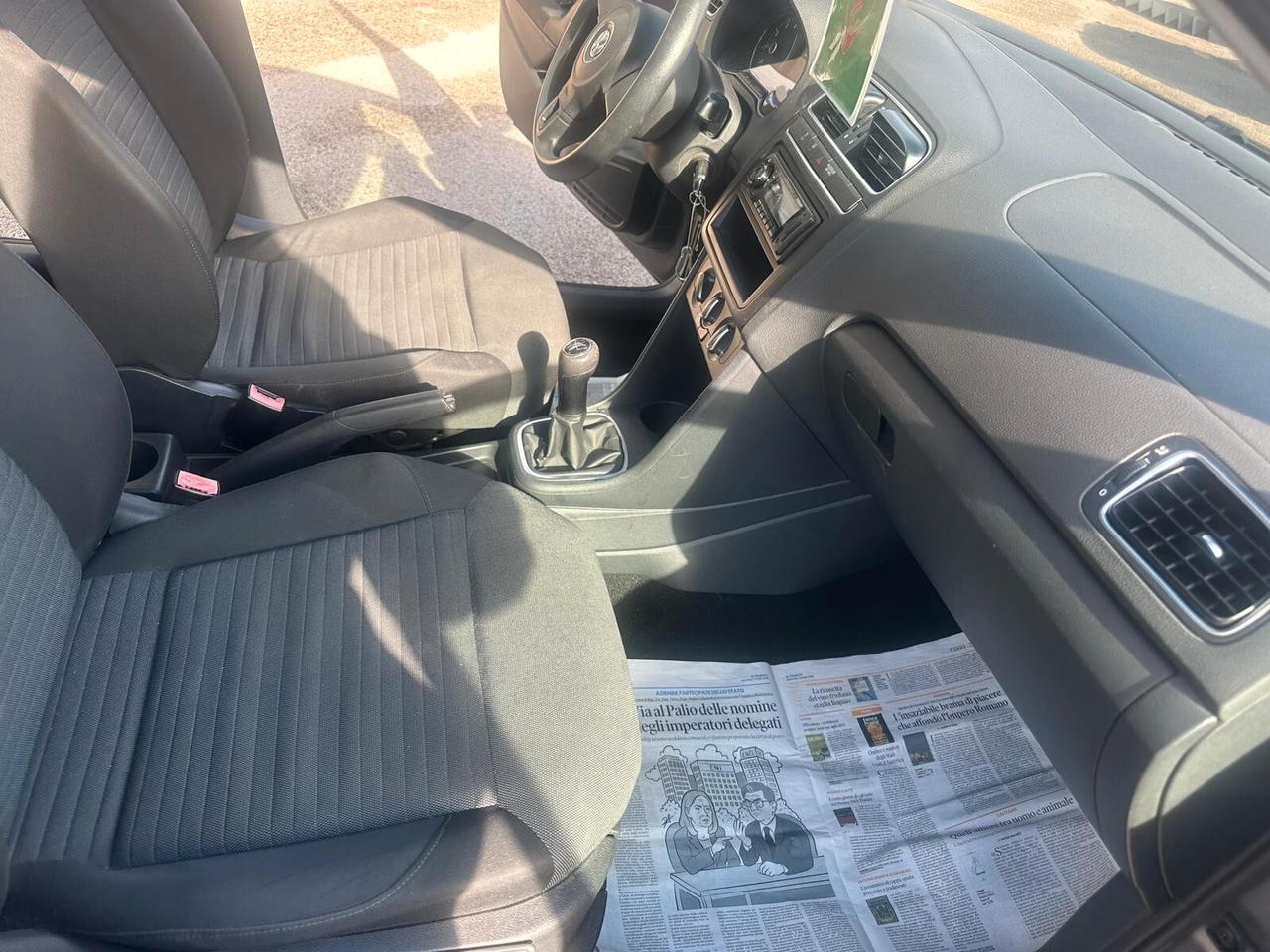 Volkswagen Polo 1.4 5 porte Highline NEOPATENTATI