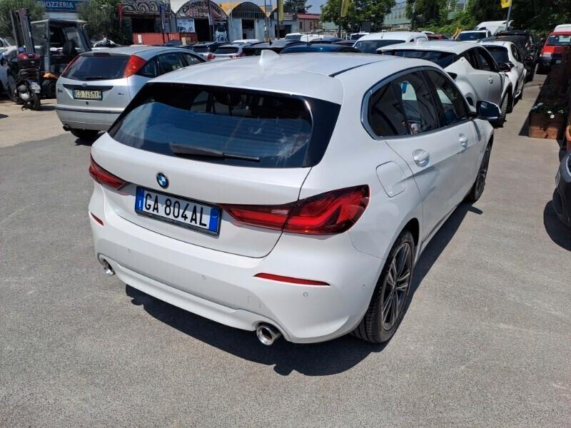 Bmw 118d 150cv Autom. *FULL OPT.-LED* da VETRINA