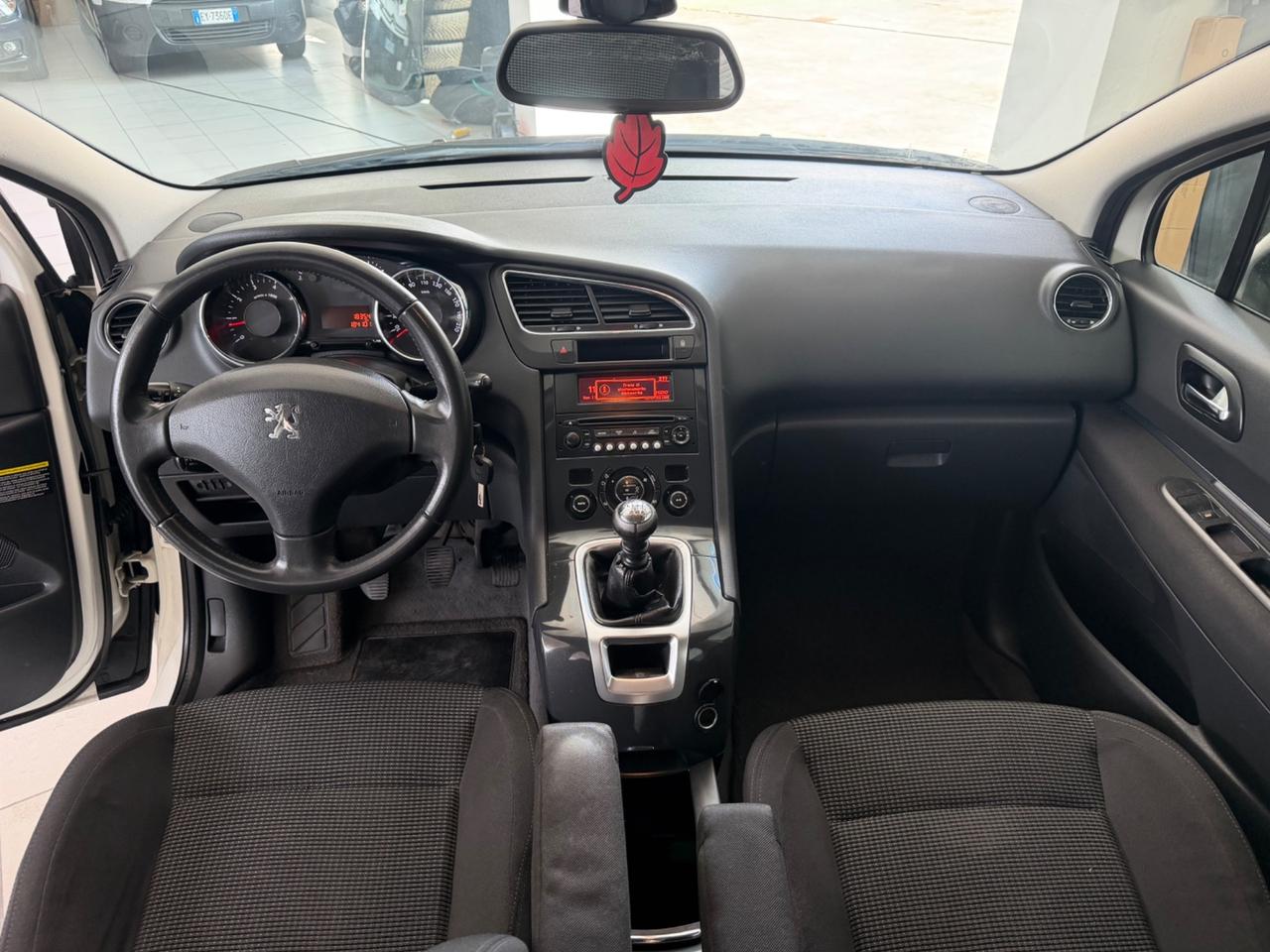 Peugeot 5008 1.6 THP 156CV Tecno