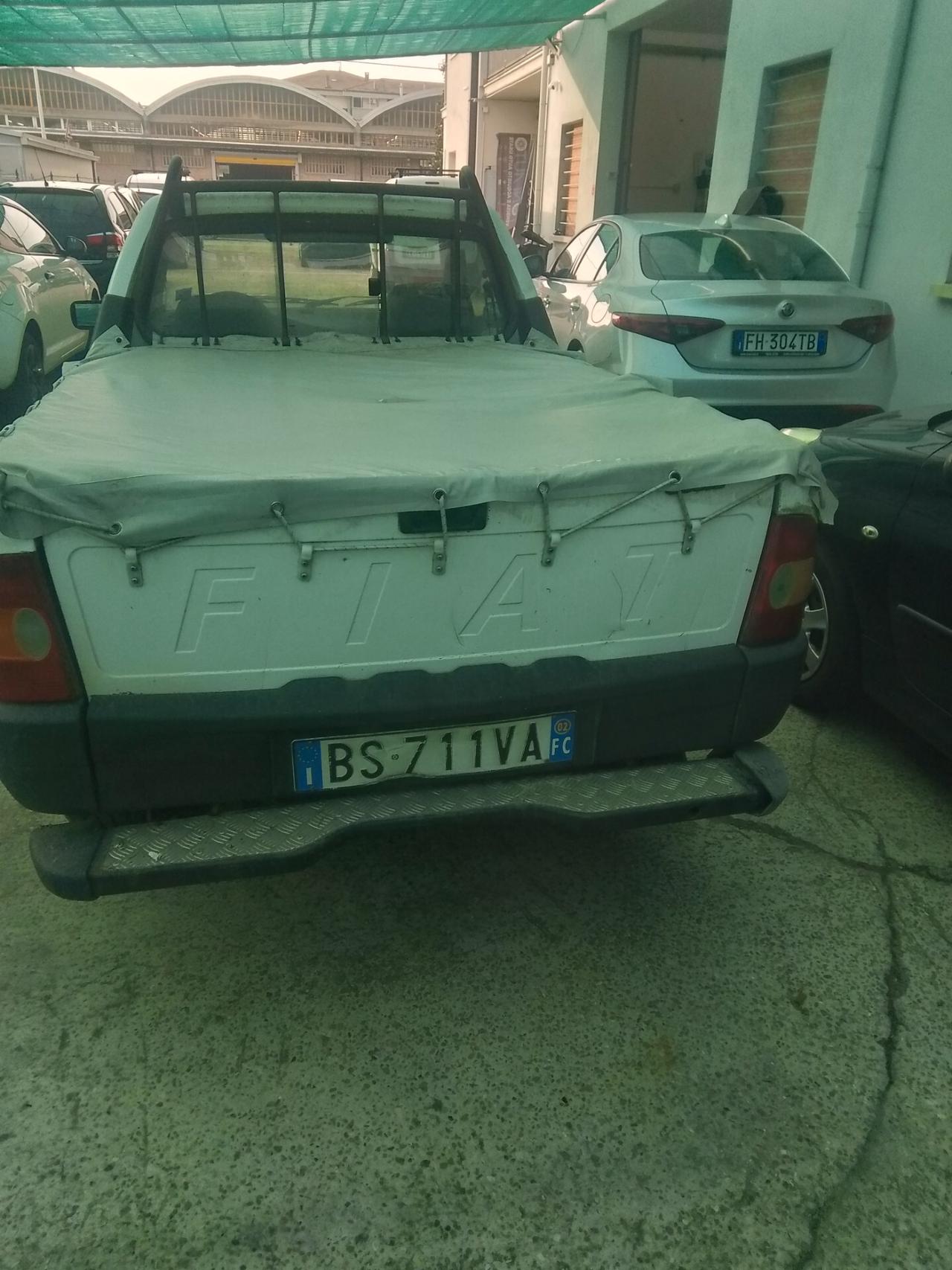 Fiat Strada 1.9 diesel Pick-up