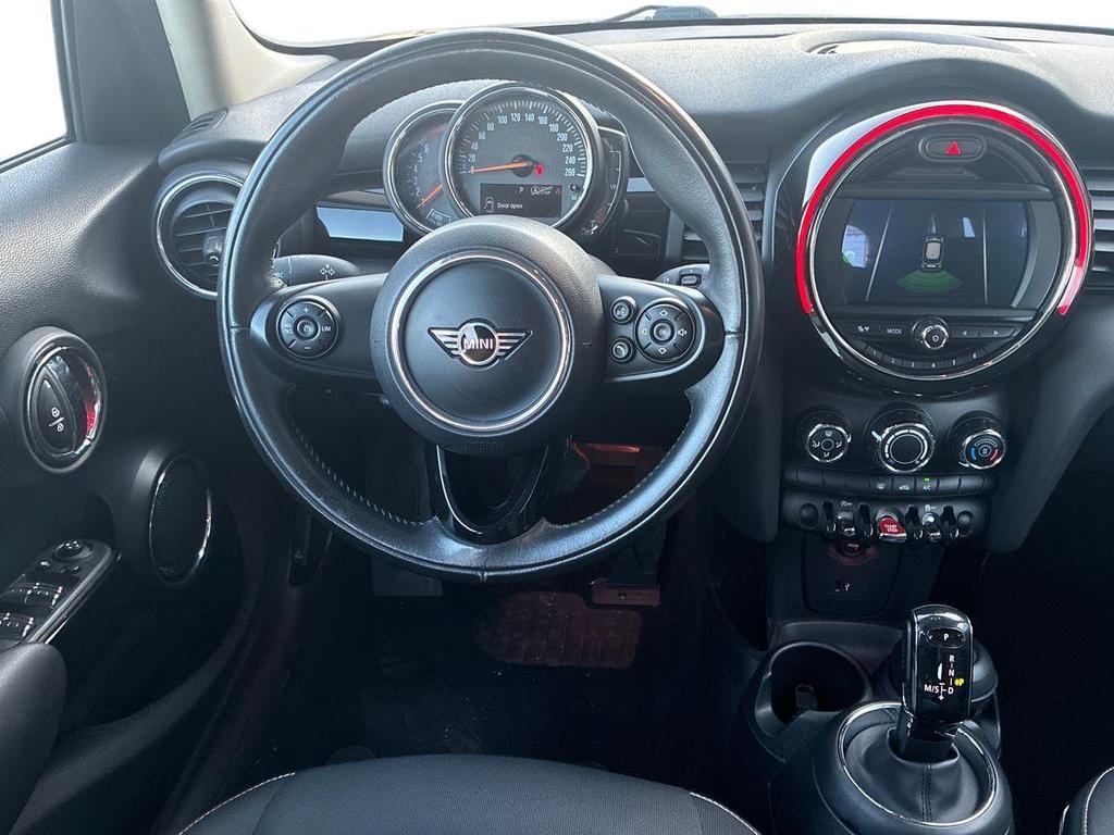 Mini One 1.5 TwinPower Turbo One DCT