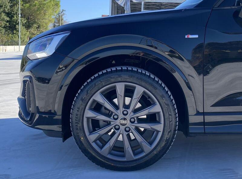 Audi Q2 S Line esterno 2.0 TDI 116CV S-Tronic 30