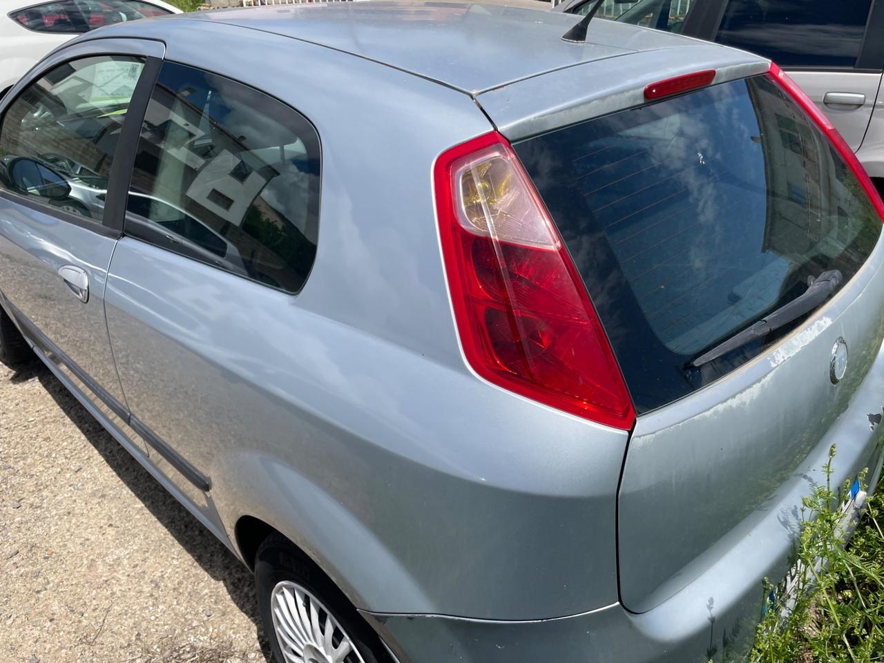 Fiat Grande Punto Grande Punto 1.3 MJT 75 CV 3 porte Dynamic