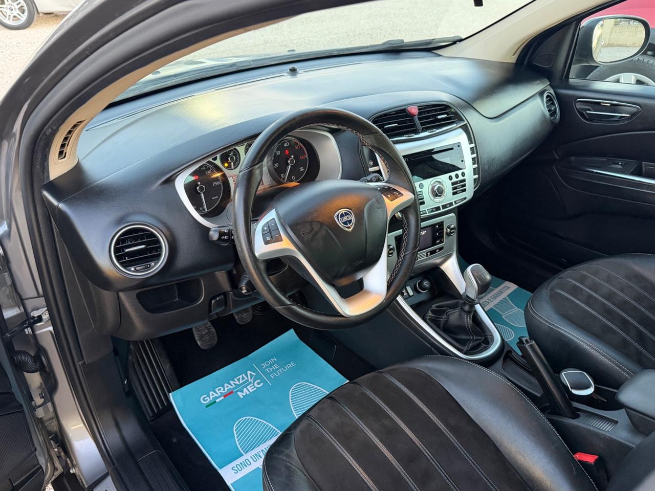 Lancia Delta 1.6 MJT DPF 105 CV Gold