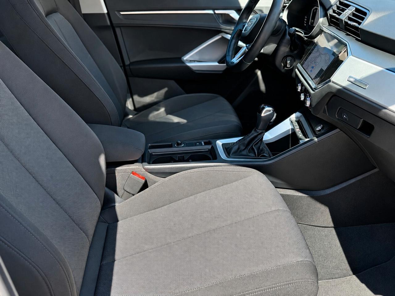 Audi Q3 35 TDI S tronic Business Advanced
