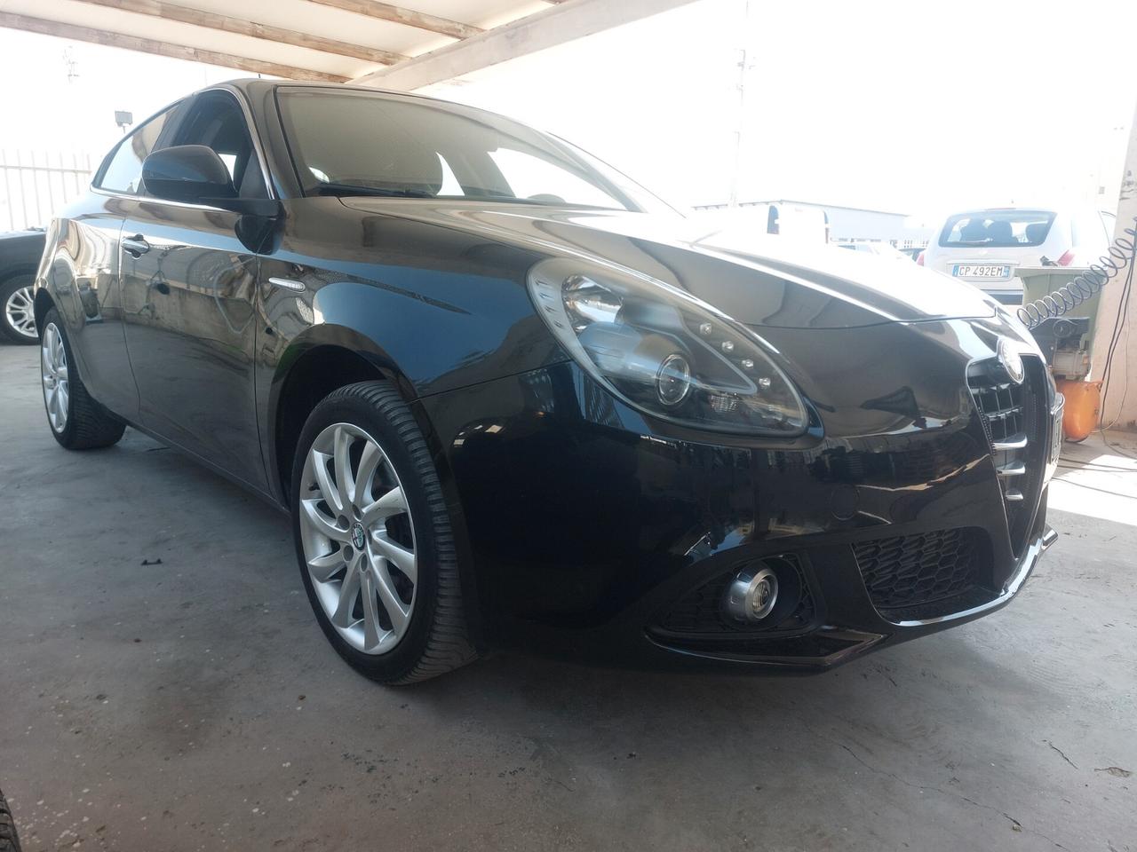 Alfa Romeo Giulietta 2.0 JTDm-2 150 CV Distinctive