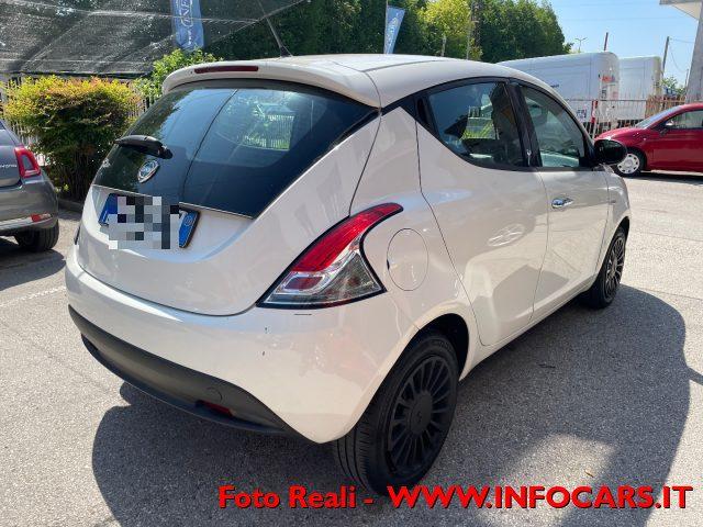 LANCIA Ypsilon 1.2 69 CV Unyca NEOPATENTATI