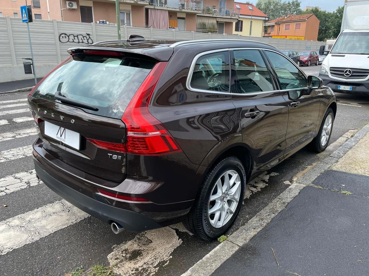 Volvo XC60 2.0 t8 BusinessPlus awd 303cv my20 -AUT/NAVI/TETTO