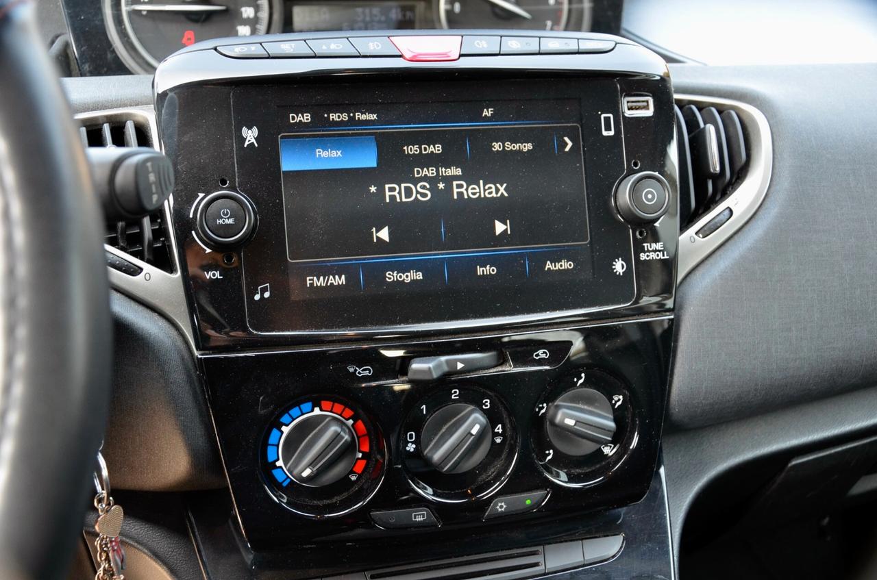 LANCIA YPSILON 1.2 GOLD ECOCHIC GPL 69cv, UNICOPROPRIETARIO, EURO 6D, APPLE ANDROID, CLIMA, PERMUTE