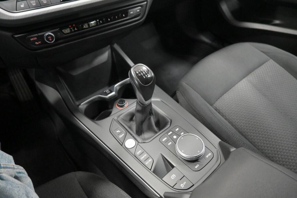 Bmw 116 116i 5p. Business Advantage