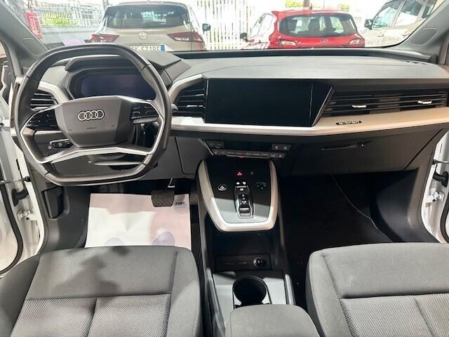 Audi Q4 35 e-tron Business Advanced