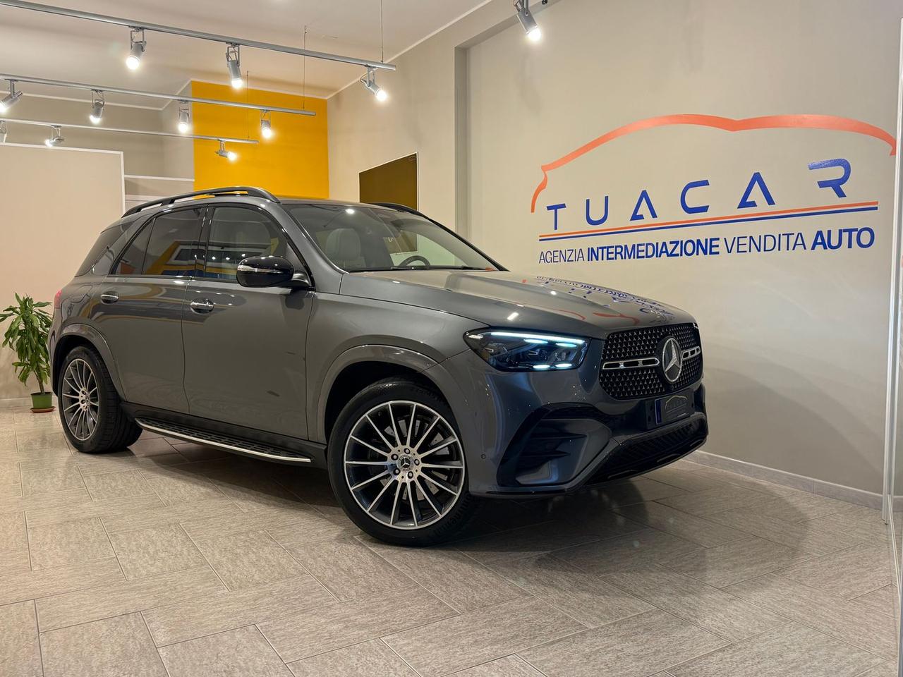 Mercedes-Benz GLE 300 AMG Line Premium Plus #50953
