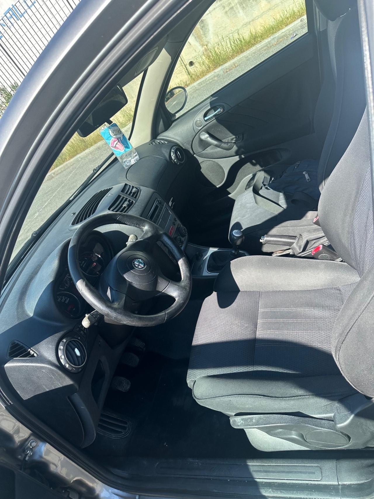 Alfa Romeo 147 1.9 JTD M-JET 16V 5 porte Exclusive