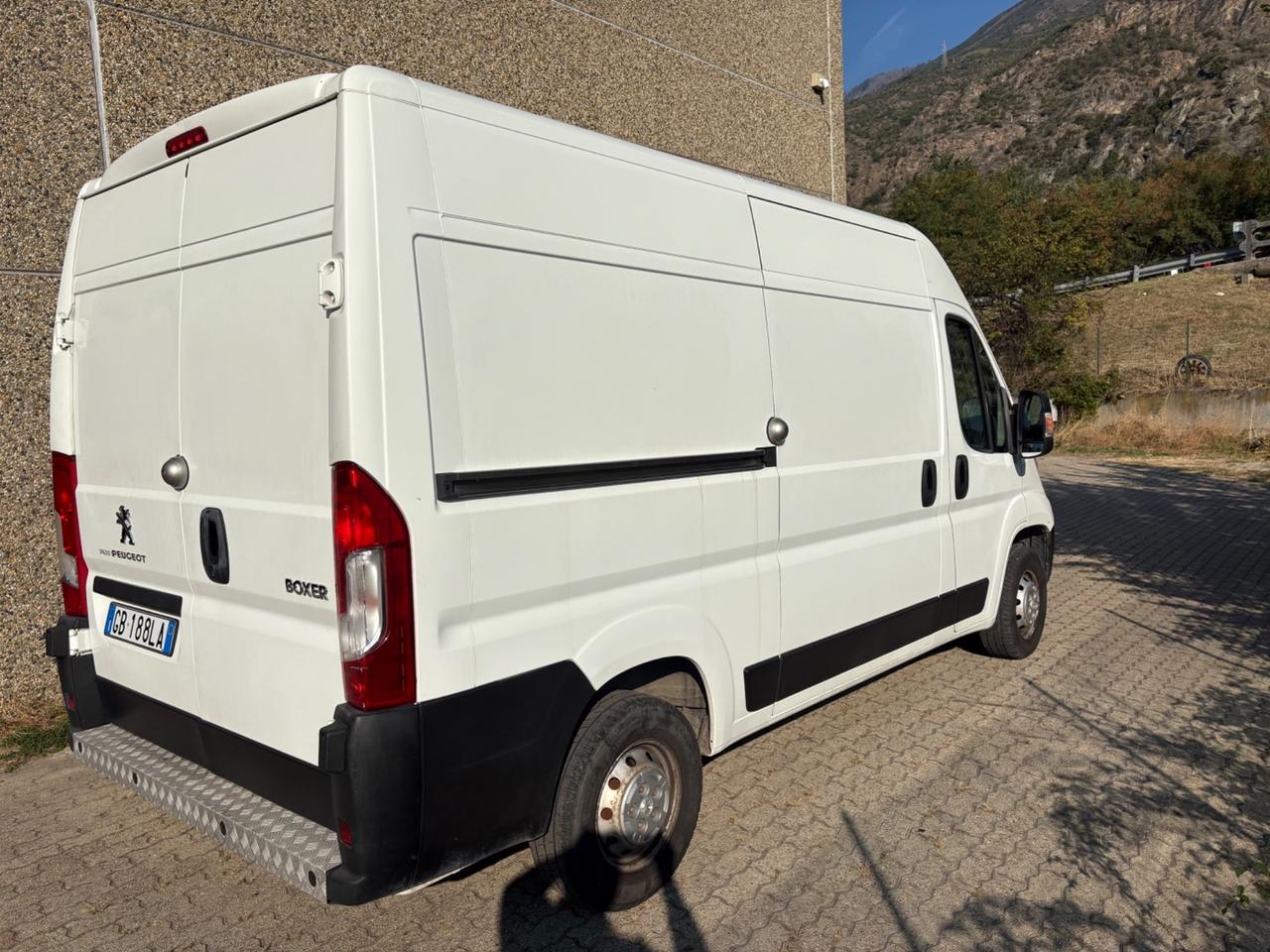 Peugeot Boxer 2.0 hdi 130cv 335-L2H2