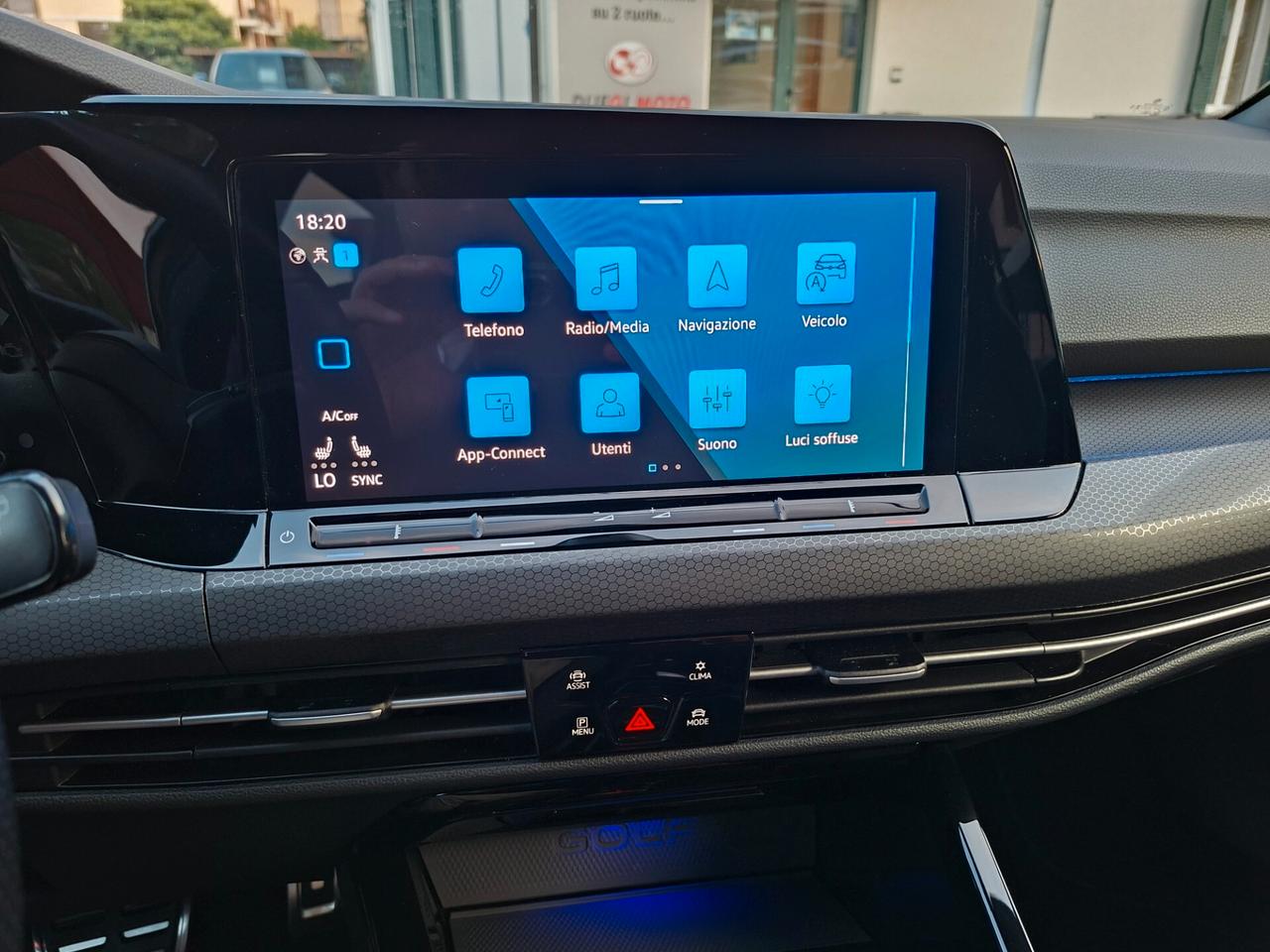 Volkswagen Golf GTI 2.0 TSI DSG