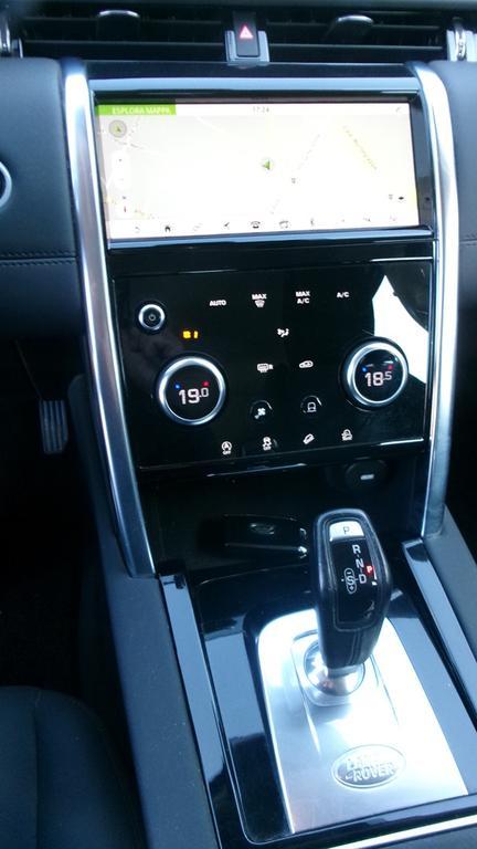 Land Rover Discovery Sport 2.0 I4 MHEV S AWD Auto