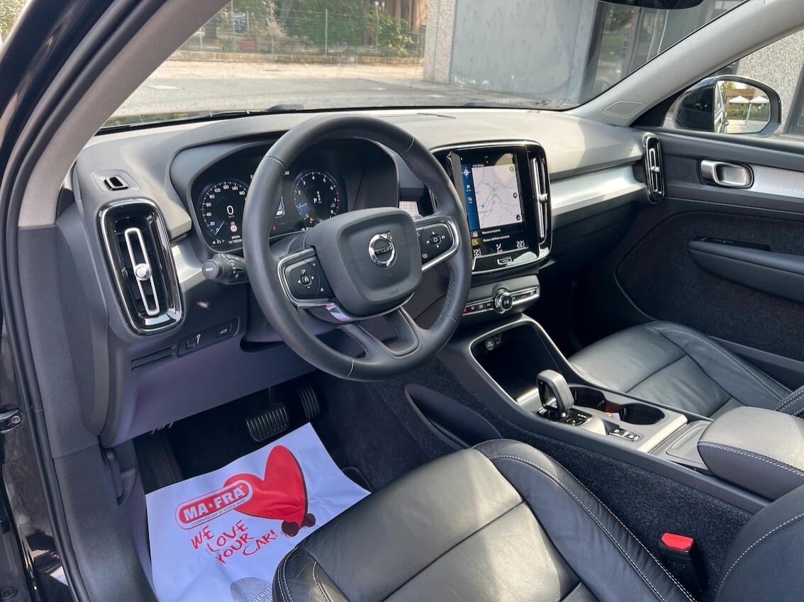Volvo XC40 1.5 t2 Momentum Pro auto NAVI PELLE FARI LED FULL